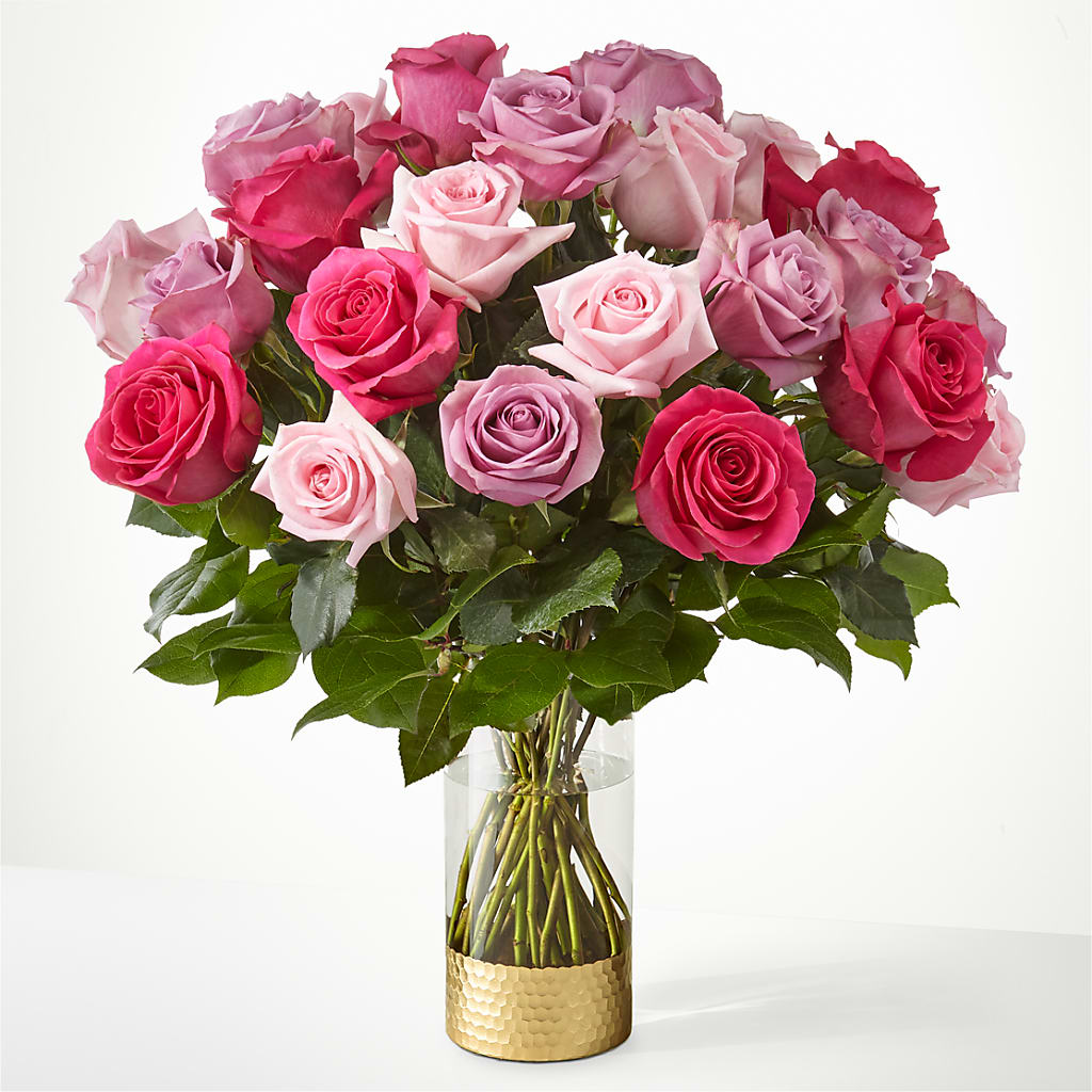 Pure Beauty Mixed Roses – Flowers By Design, Midland TX
