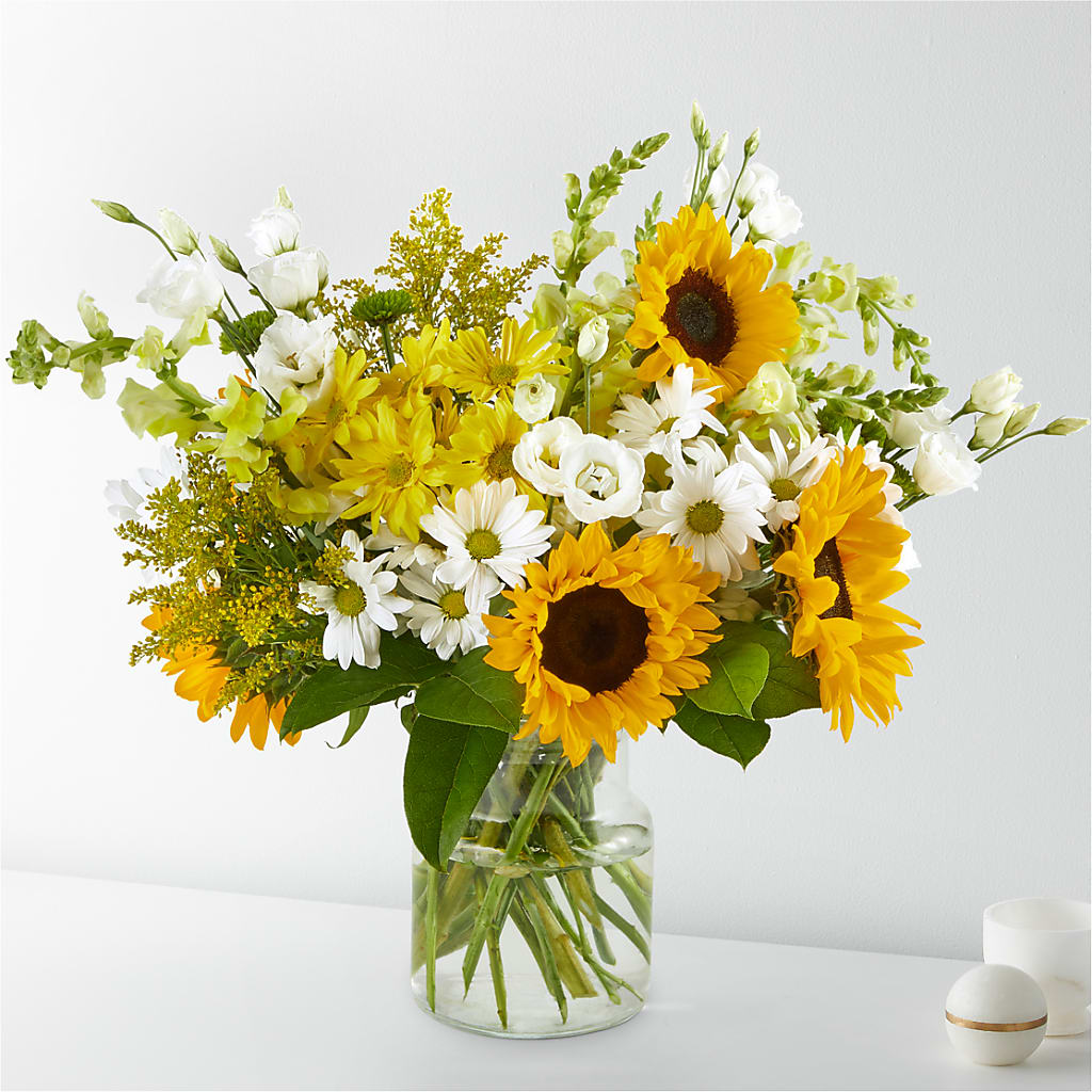 Hello Sunshine Bouquet – Flowers By Design, Midland TX