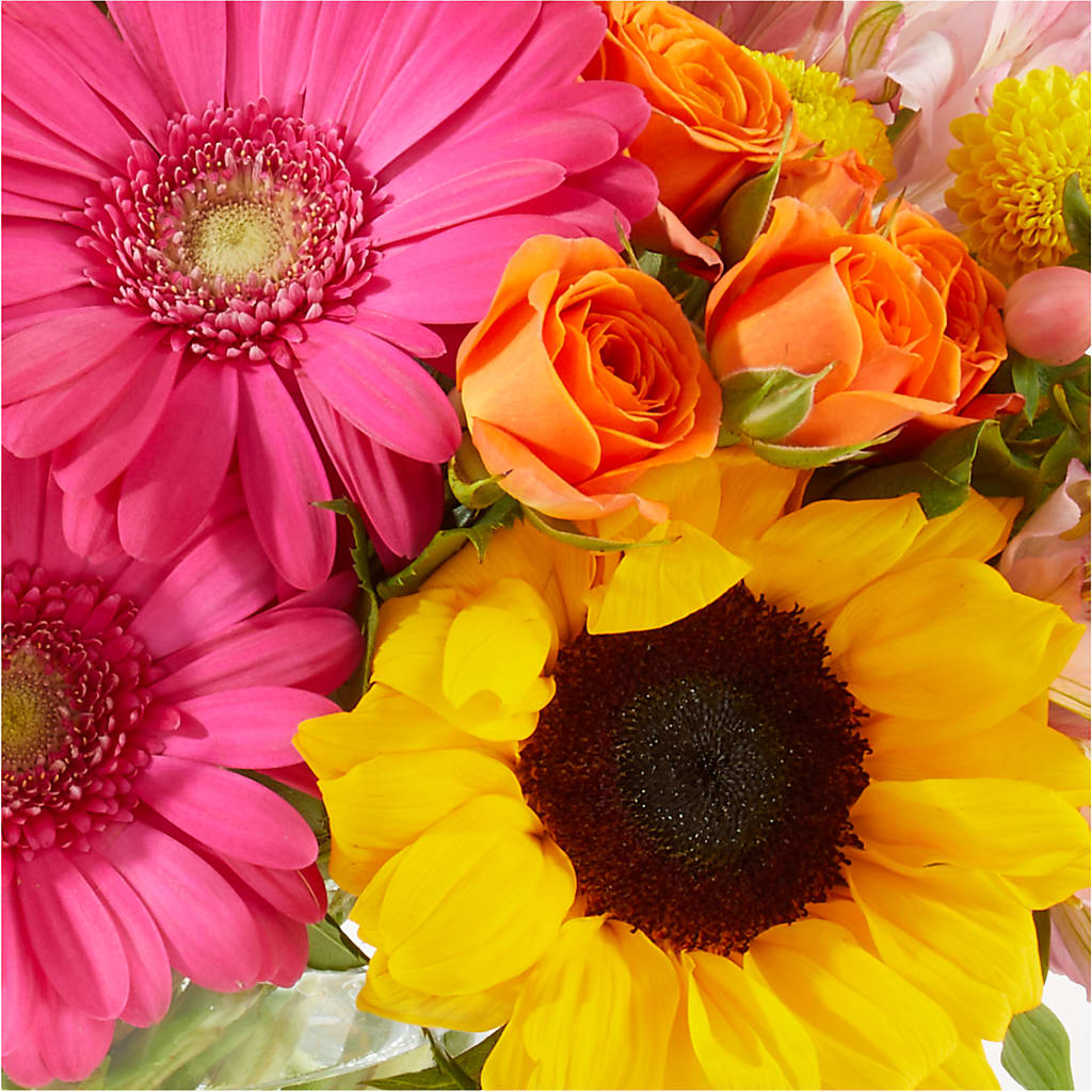 Florist Original Mixed Bouquet – Flowers By Design, Midland TX