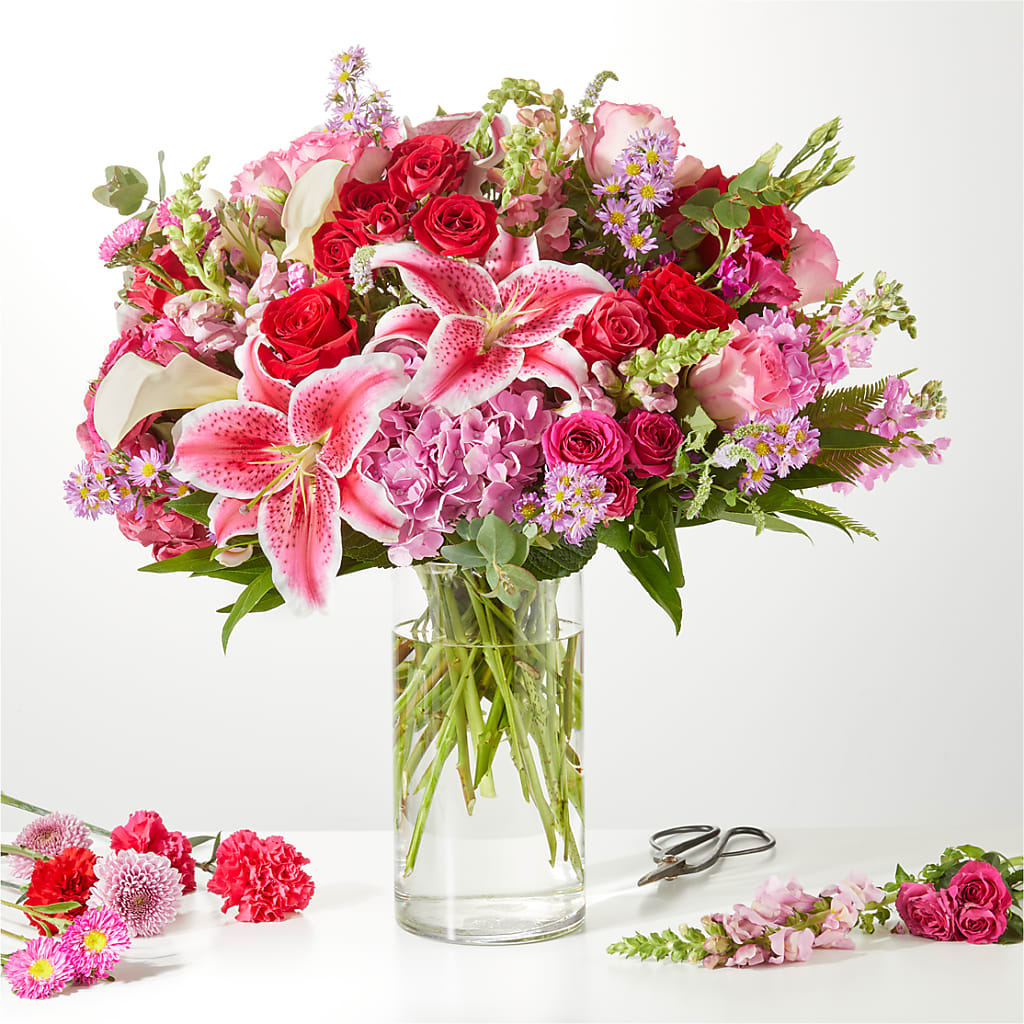 Swooning Over You - A Luxury Florist Original – Flowers By Design, Midland TX