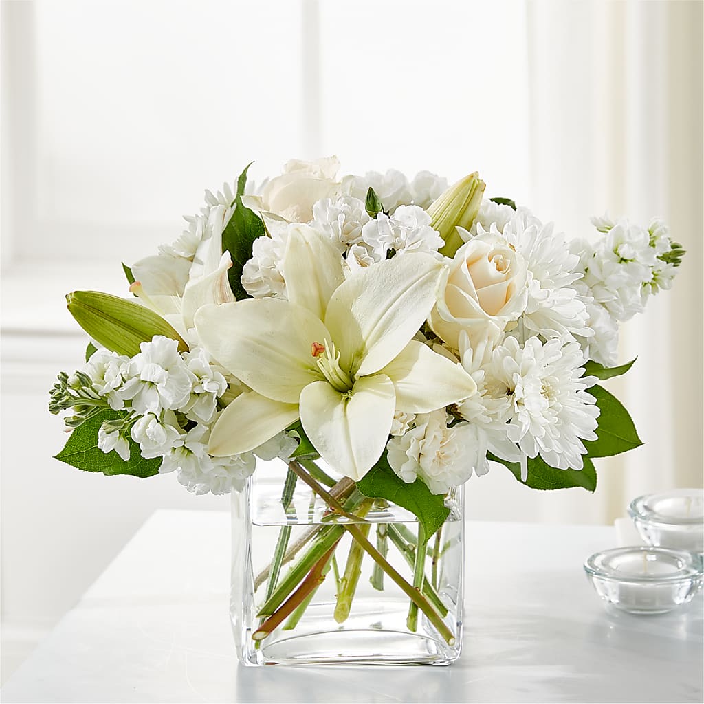 Gentle Breeze Bouquet – Flowers By Design, Midland TX
