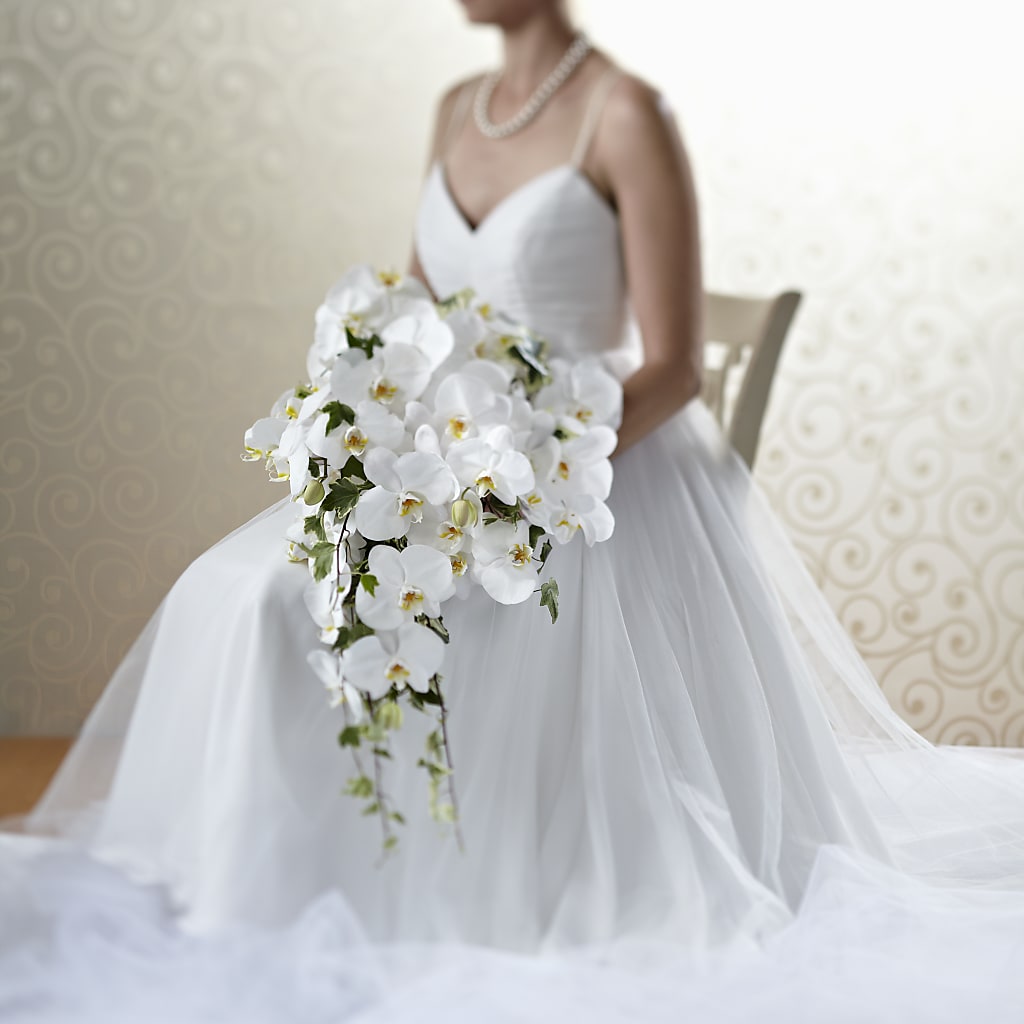 Classic White Bouquet – Flowers By Design, Midland TX