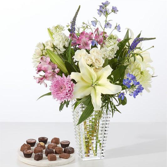 Winter Celebration Bouquet –  Flowers By Design, Midland TX