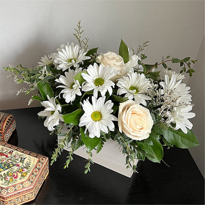 Fresh Linen Box Bouquet –  Flowers By Design, Midland TX