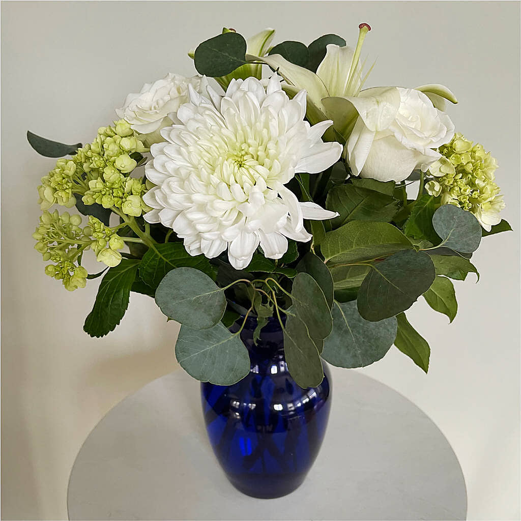 Snowy Dreams Bouquet –  Flowers By Design, Midland TX