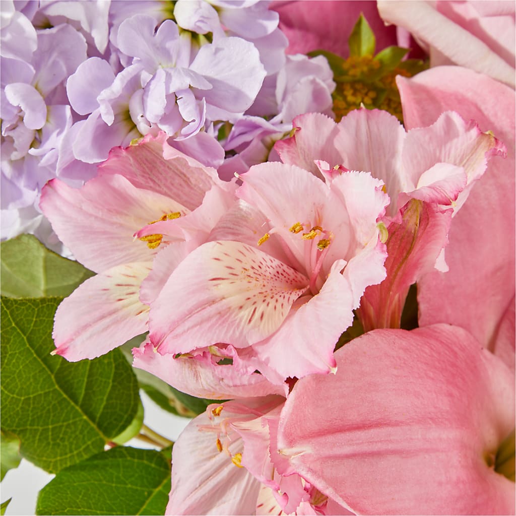 The Crown Jewel Bouquet –  Flowers By Design, Midland TX