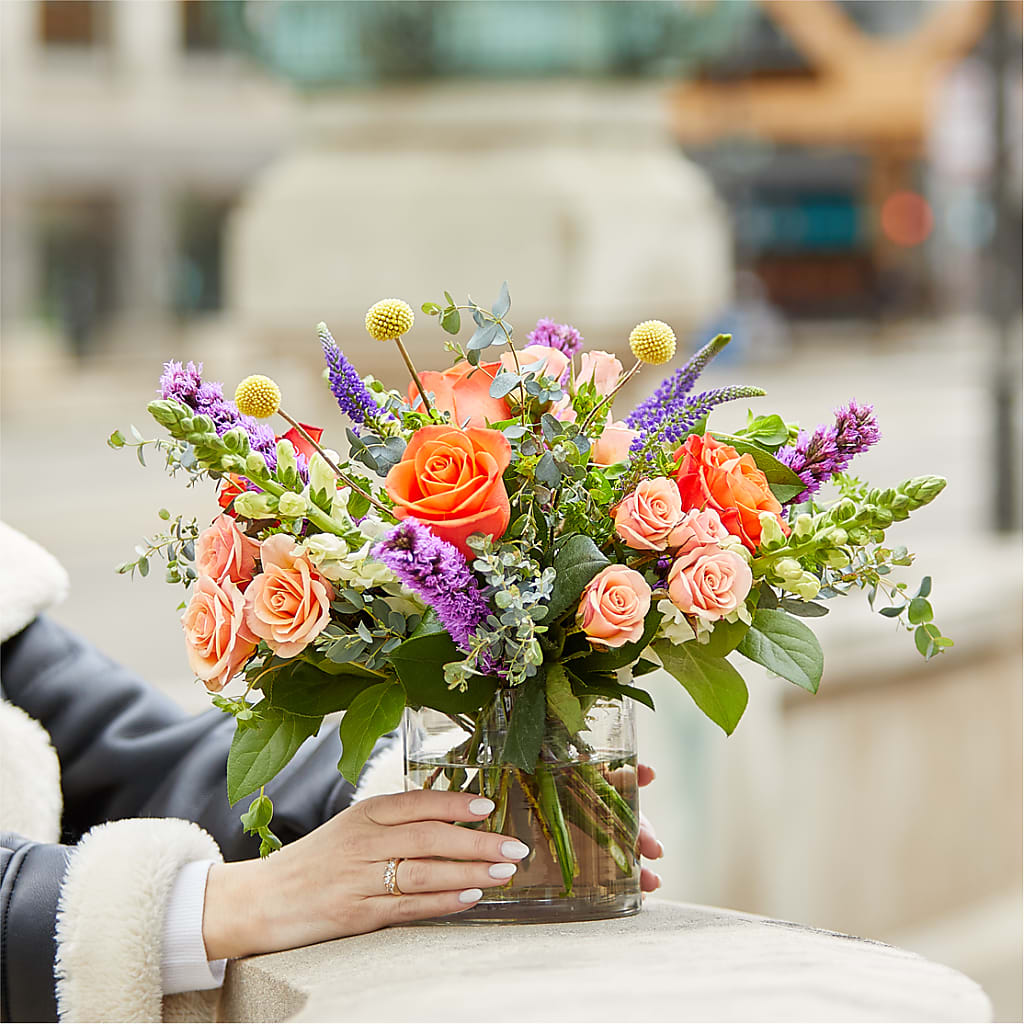 The Standout Bouquet –  Flowers By Design, Midland TX